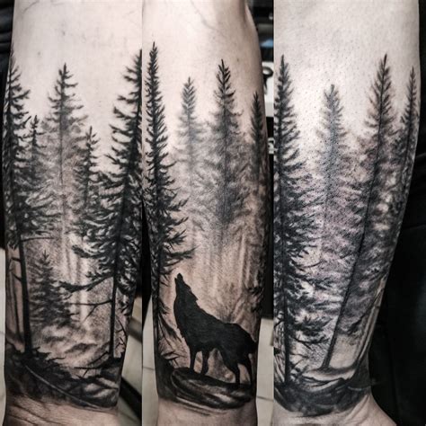 wolf in the woods tattoo|traditional wolf tattoos.